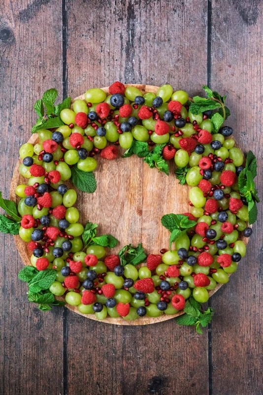 Serving Plate, Star Motif, Edible Fruit Wreath Centerpiece, Ceramic.