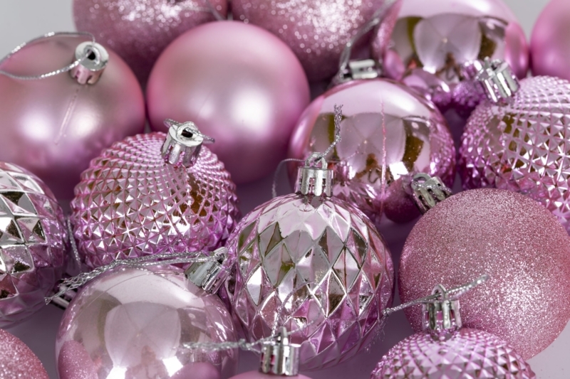 Shatterproof Christmas Ornaments Pack: Mixed Finishes Bowl Filler.