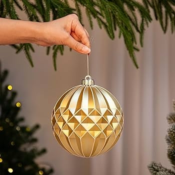 Shatterproof Metallic Holiday Decor: Large Gold Glossy and Matte Spheres