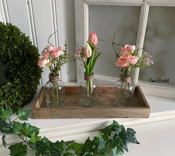Spring Table Centerpiece With Bud Vase Set and Integrated Tray