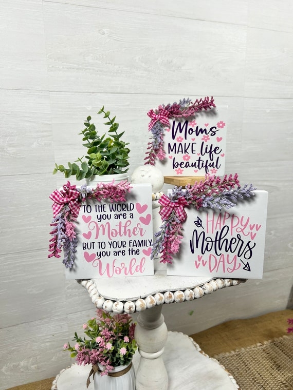 Tiered Tray Mini Wooden Signs For Seasonal Display Spindle Handle
