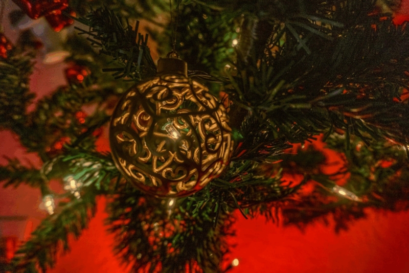 Traditional Christmas Tree, Red and White Ornament Theme & Star Topper