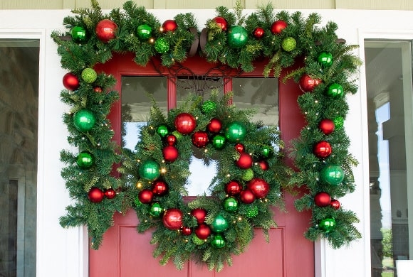 Traditional Evergreen Wreath with Red Bow, Gold Accents, and Ornaments