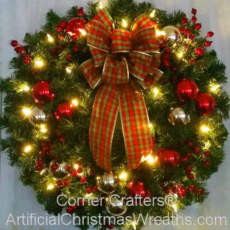 Traditional Lighted Christmas Wreath Multiple Red Bows Pinecones