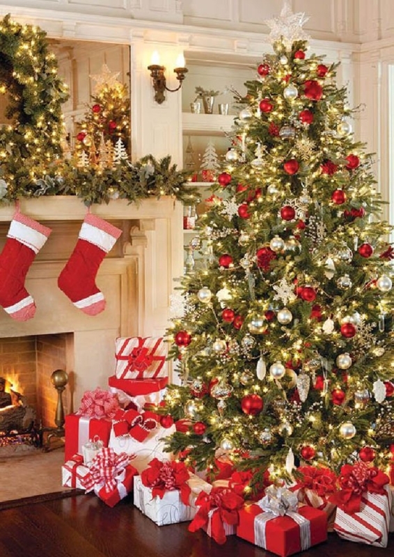 Traditional Red and Green Fireplace Mantel, Nutcracker Display