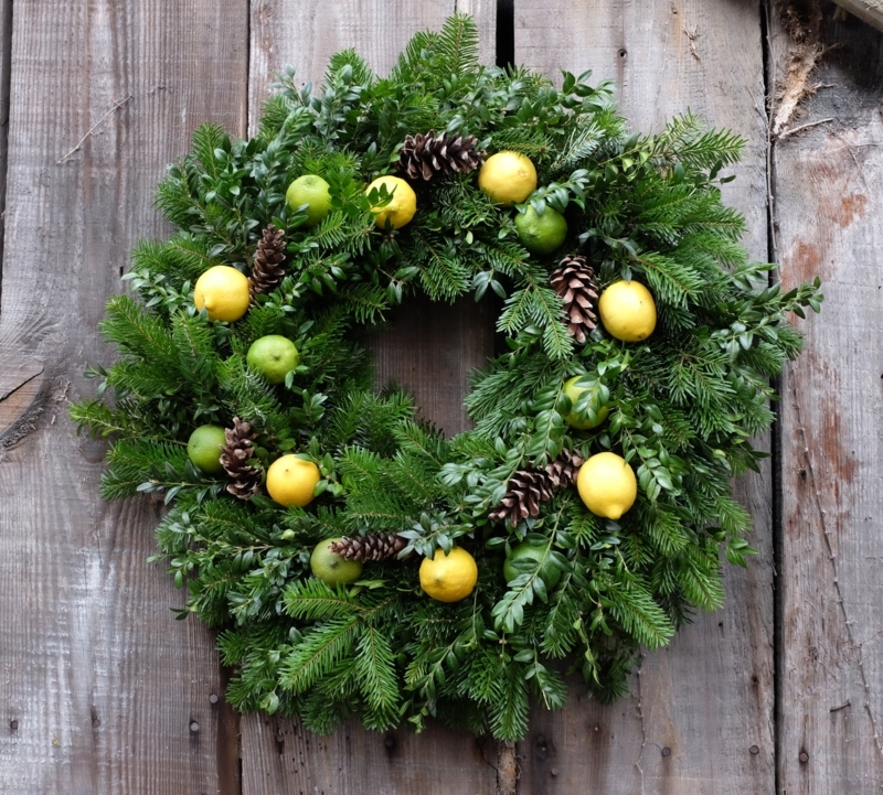 Williamsburg Style Holiday Wreath Integrated Fruit Pinecones