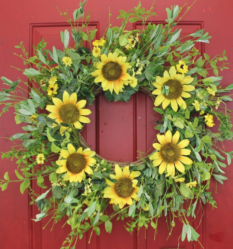 Wreath with Sunflowers, Wispy Foliage and Berry Clusters, Rustic