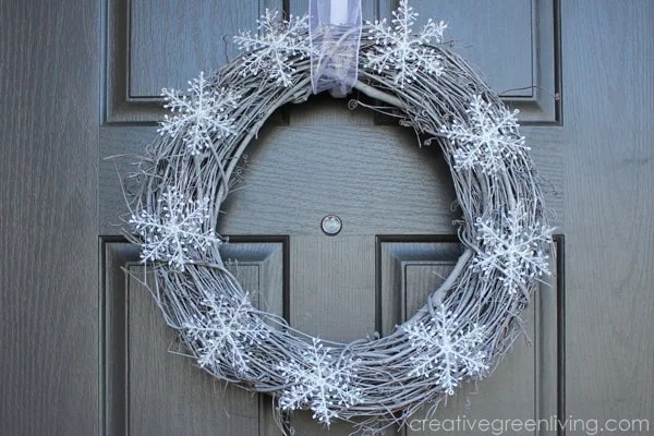 Wreath with Yarn Wrapped Twigs, Blue Bird Accent, Rustic Farmhouse Style