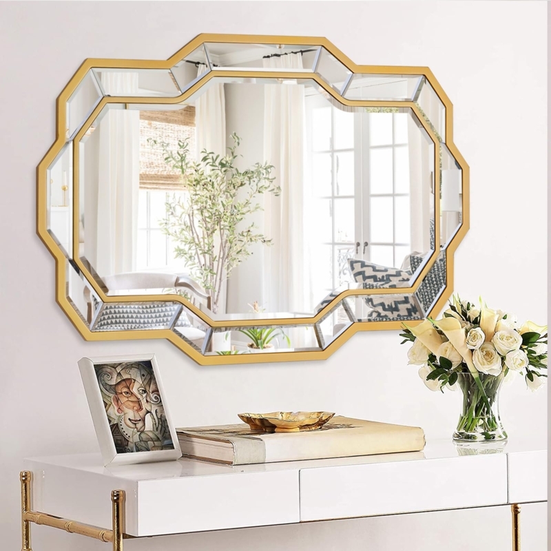 Accent Mirror: Overlapping Geometric Metallic 3D Relief