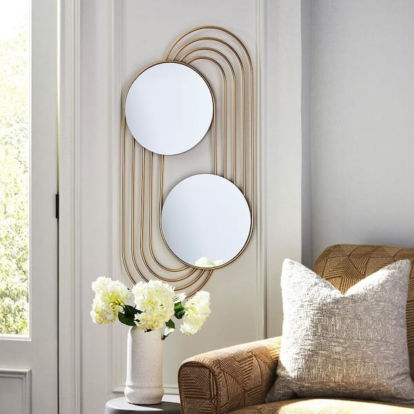 Arched Accent Mirror with Decorative Lattice Crown and Gold Finish