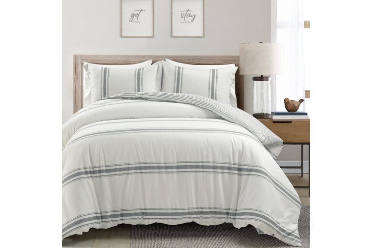 Bedding Set showing Fringed Pillows: Modern Farmhouse Bedding Layers
