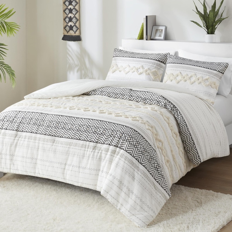 Bedding Set, Tufted Geometric Pattern, Ivory Boho Comforter Set King