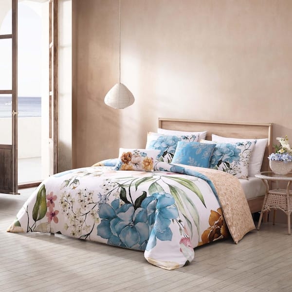Blue and White Reversible Botanical Print Comforter Set