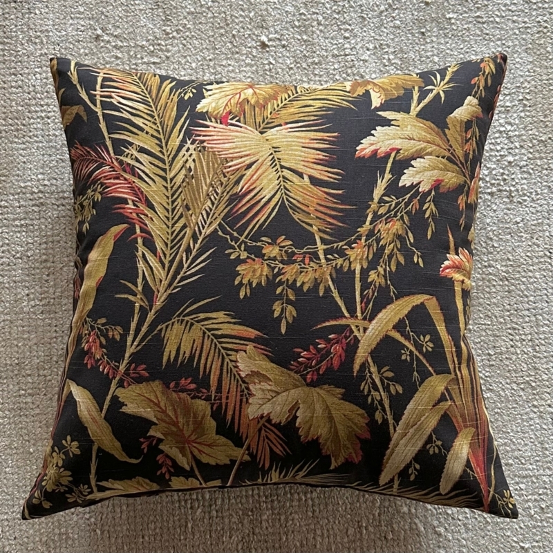 Botanical Piped Throw Pillow, Cottage Style Living Room Decor