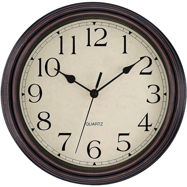 Classic Wall Clock Round Dial Red Second Hand Feature