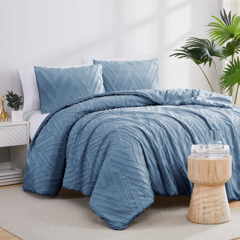 Comforter Blue Clipped Jacquard Chevron Pattern Coastal