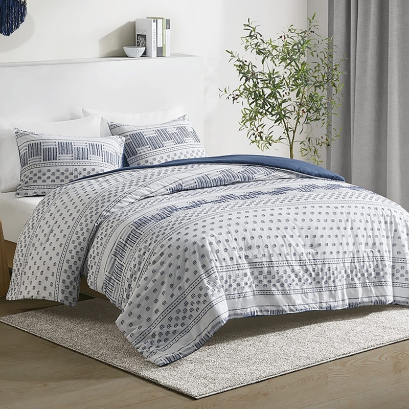 Comforter Set Boho Style with Clipped Jacquard Stripes