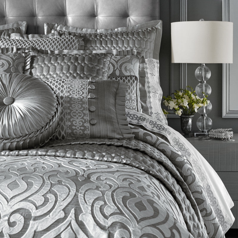 Comforter Set featuring Large Scale Silver Damask Jacquard & Metallic Sheen