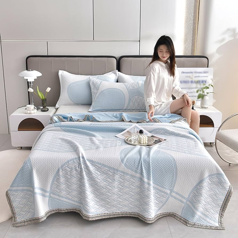 Comforter Set: Heathered Grey Chunky Knit Texture, Scandinavian Style