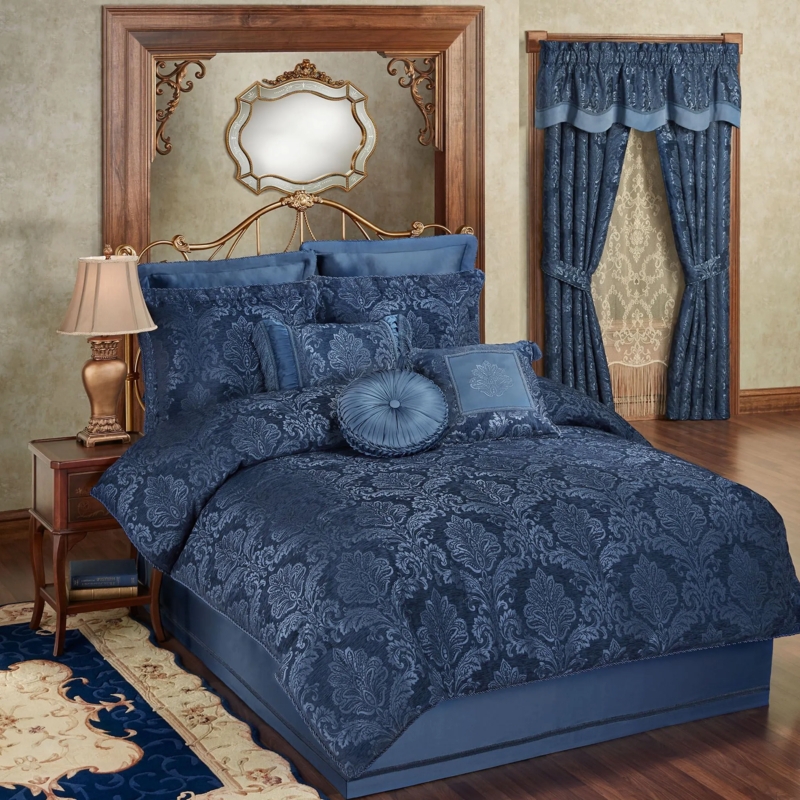 Comforter Set Luxury Gold Damask with Lustrous Sheen