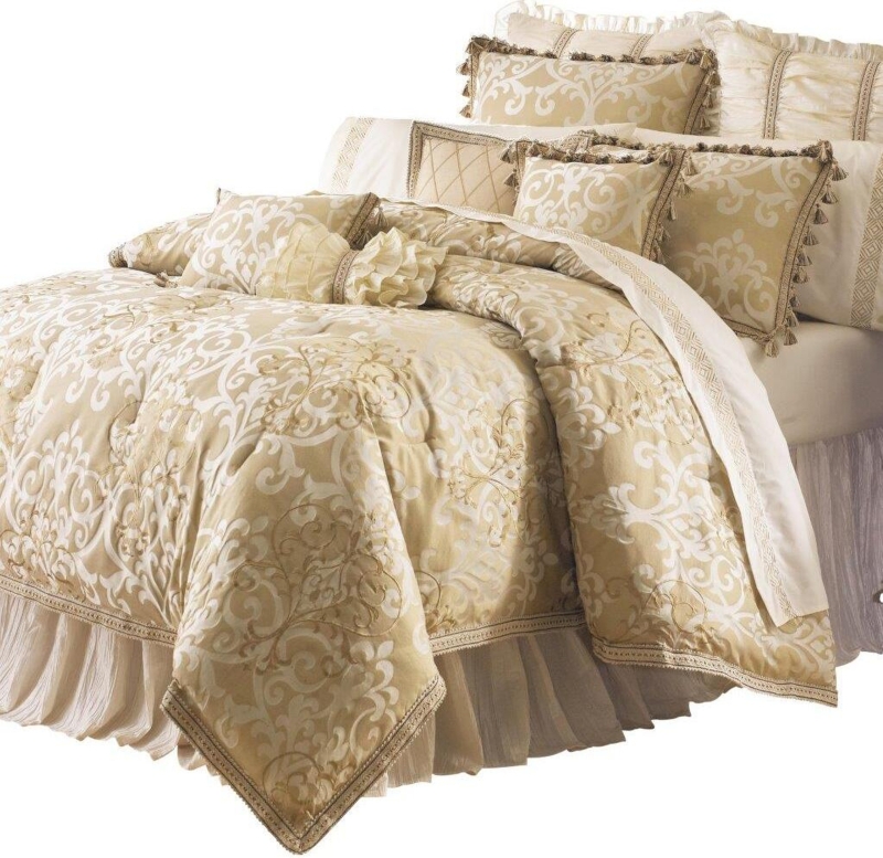 Comforter Set Metallic Gold Damask, Carved Headboard