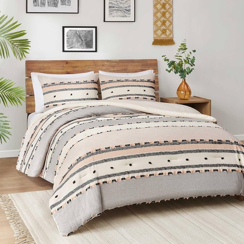 Comforter Set Off-White Clipped Jacquard Tufted Stripes