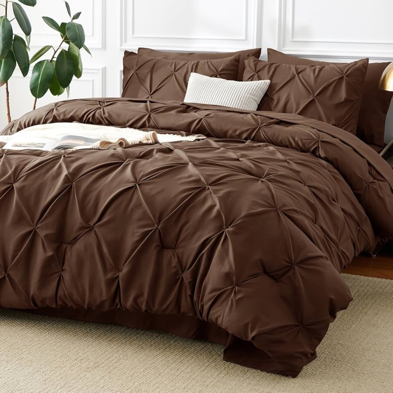 Comforter Set Pinch Pleat Detail Geometric Pattern Bedding Styles