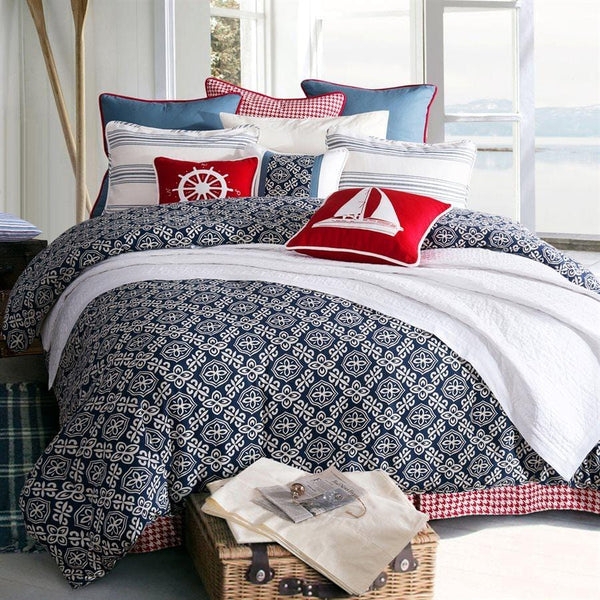 Comforter Set Reversible Sea Life Motifs with Stripes Piped Edges