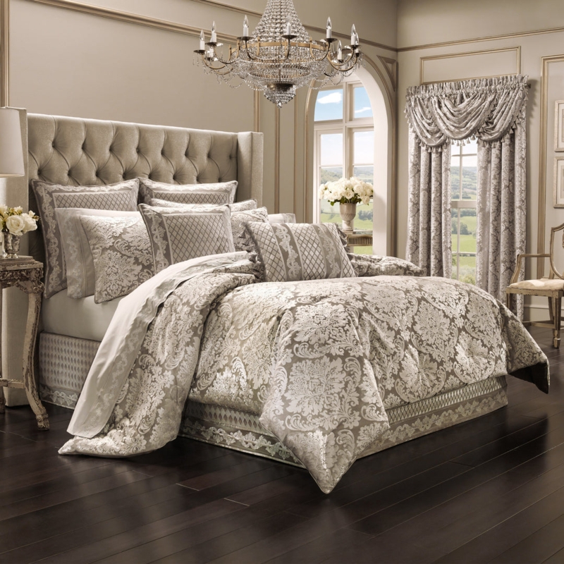 Comforter Set Sand Damask Scroll Jacquard Bedding Ensemble