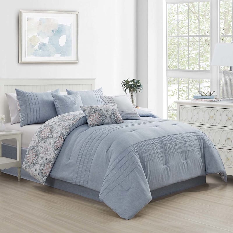 Comforter Set Tile Motif Geometric Print Tufted Headboard Styling