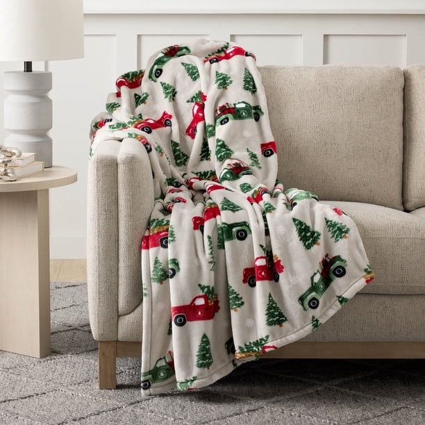 Cream Throw Blanket Ultra Plush with Repeating Orange Pumpkin Motif