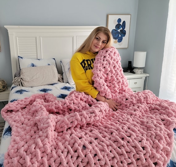 Dusty Pink Throw Blanket, Oversized Knit Scale, Chenille Yarn