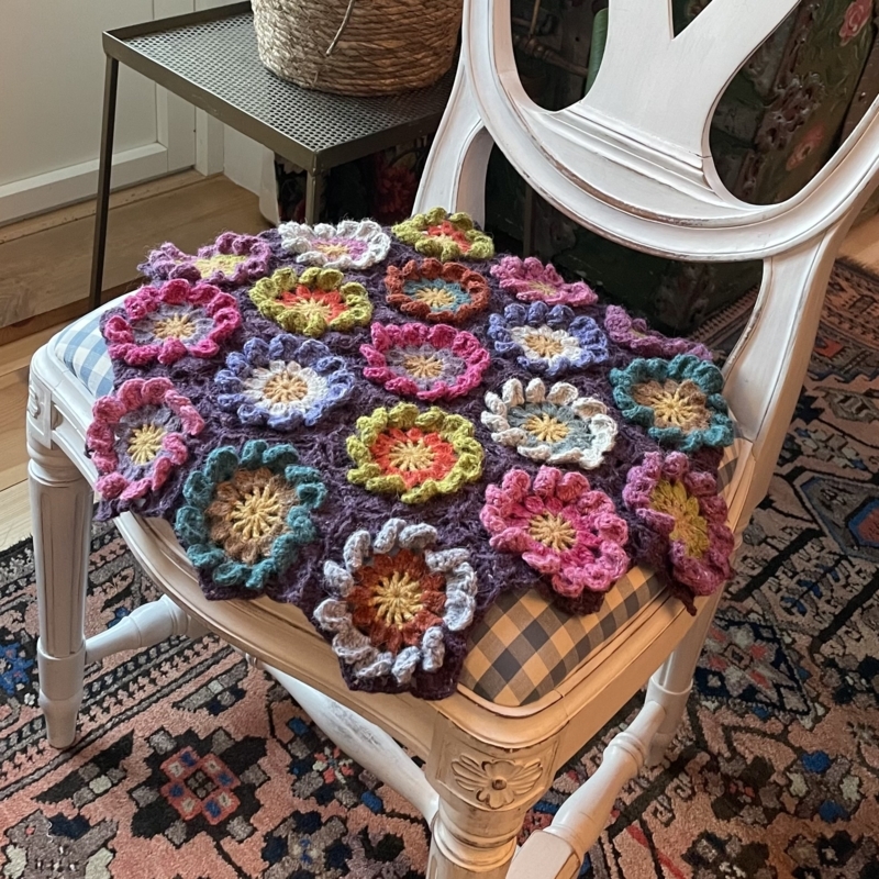 Floral Crochet Throw Blanket, Three Dimensional Patchwork Motifs