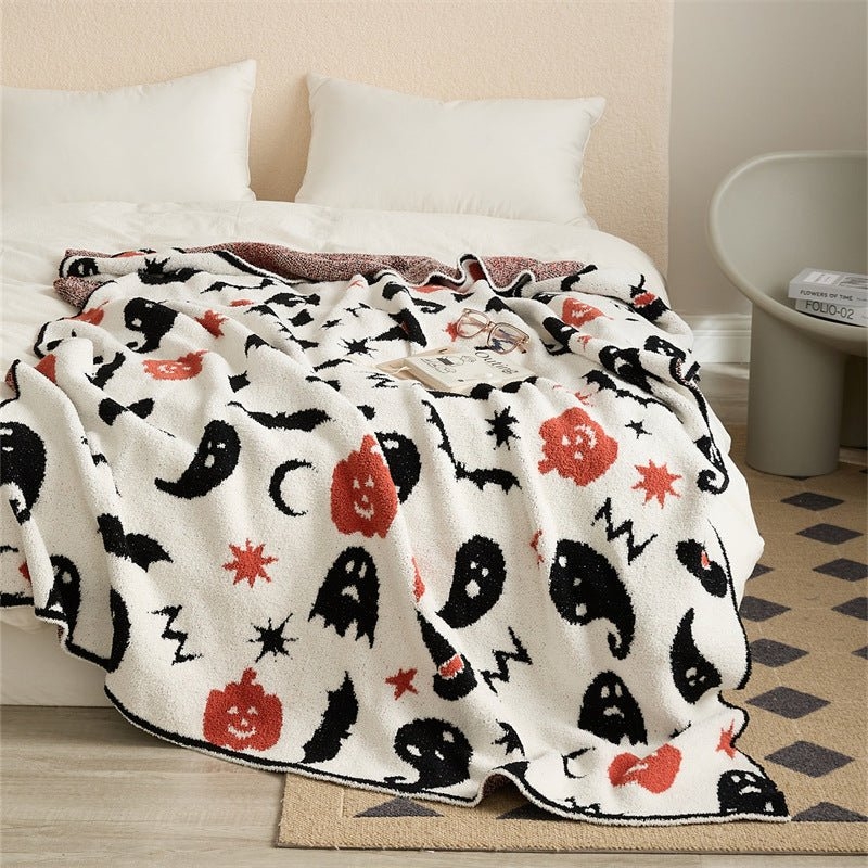 Halloween Theme Throw Blanket White Fleece Repeat Icon Pattern Seasonal
