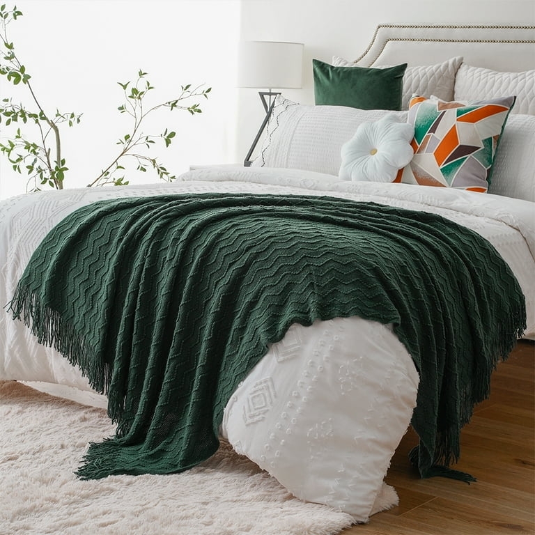 Lightweight Throw Blanket Forest Green Diamond Knit Tassels