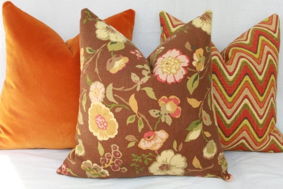 Lumbar Pillow Cover, Autumnal Floral Print Linen-Like Rust