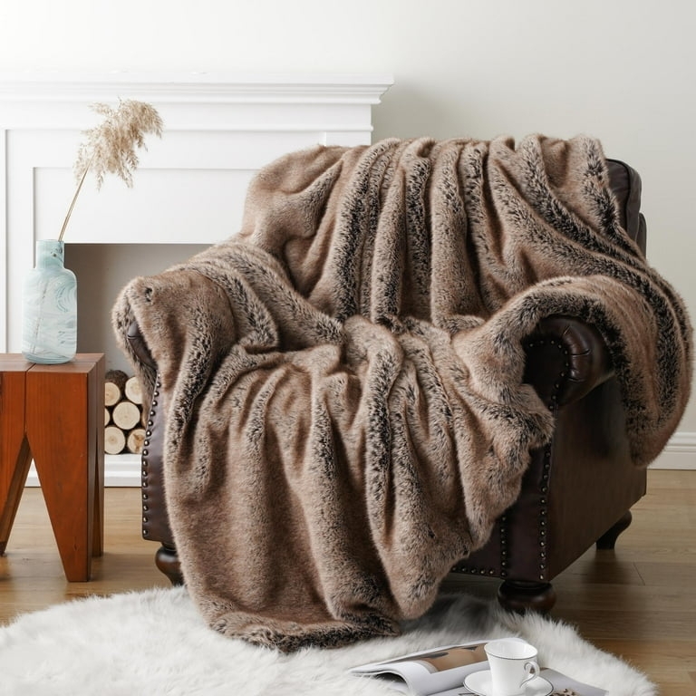 Luxurious Chocolate Brown Faux Fur Throw Blanket with Channeled Texture
