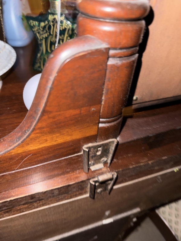 Mid Century Modern Horizontal Dresser Integrated Pulls Mirror