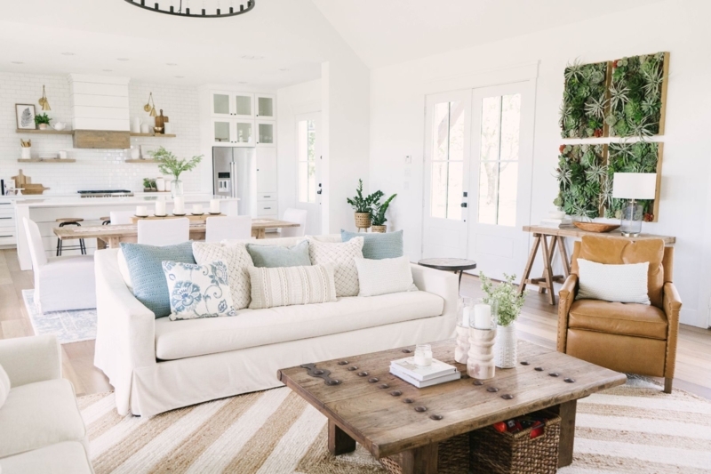 Modern Farmhouse Living Room Scene Layout
