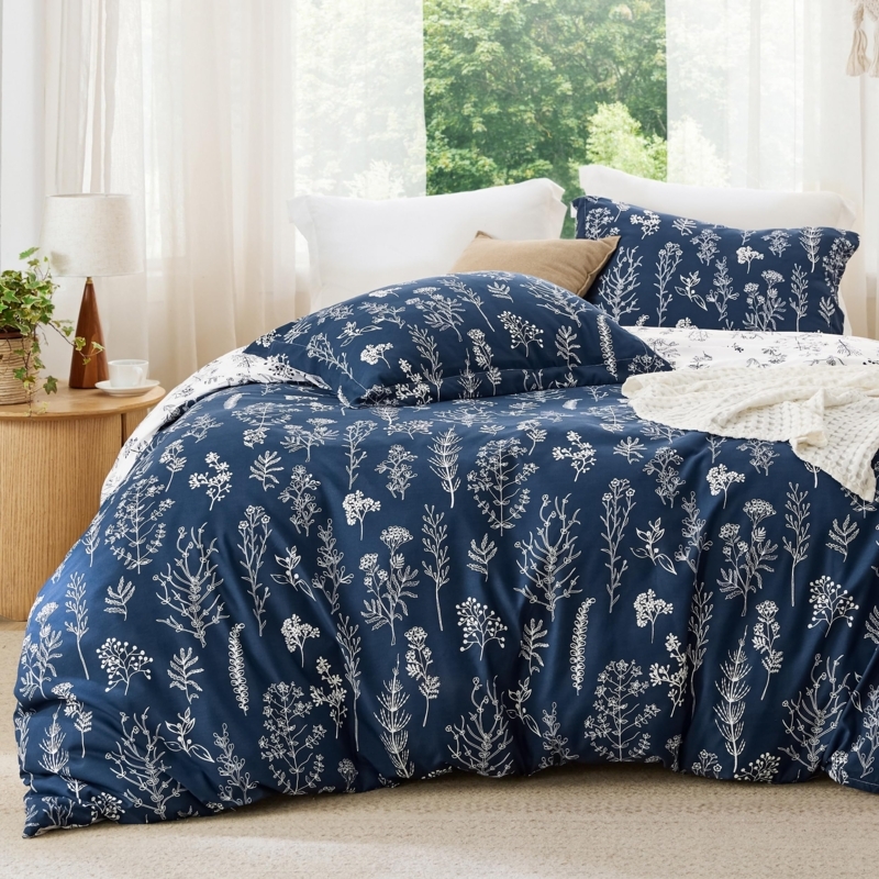 Modern Farmhouse Reversible Gray and White Comforter Set