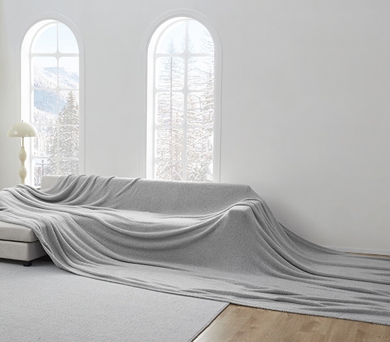 Oversized Plush Throw Blanket Shaggy Texture Soft Touch Dorm Bedding