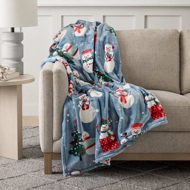 Oversized Throw Blanket Red Buffalo Plaid with Snowflake Motif