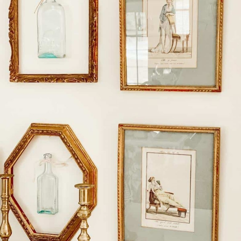 Picture Frames: Layered Vintage Antique Gold Finish with Ornate Carving