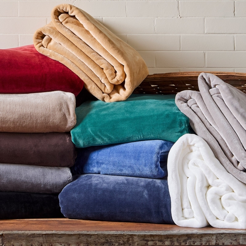 Plush Throw Blankets with Luster Loft Finish Ultra Pile Luxury Bedding