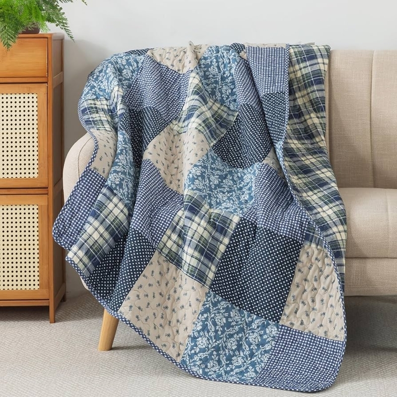 Quilted Throw Blanket Blue Scalloped Edge Floral Shabby Chic