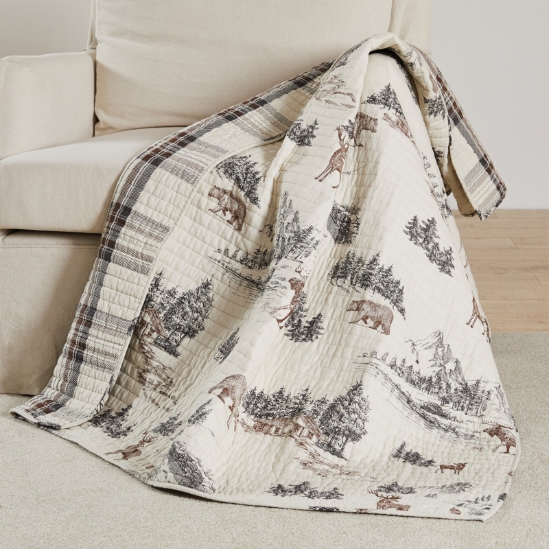 Quilted Throw Lodge Toile Pattern Red Scalloped Edge Cotton