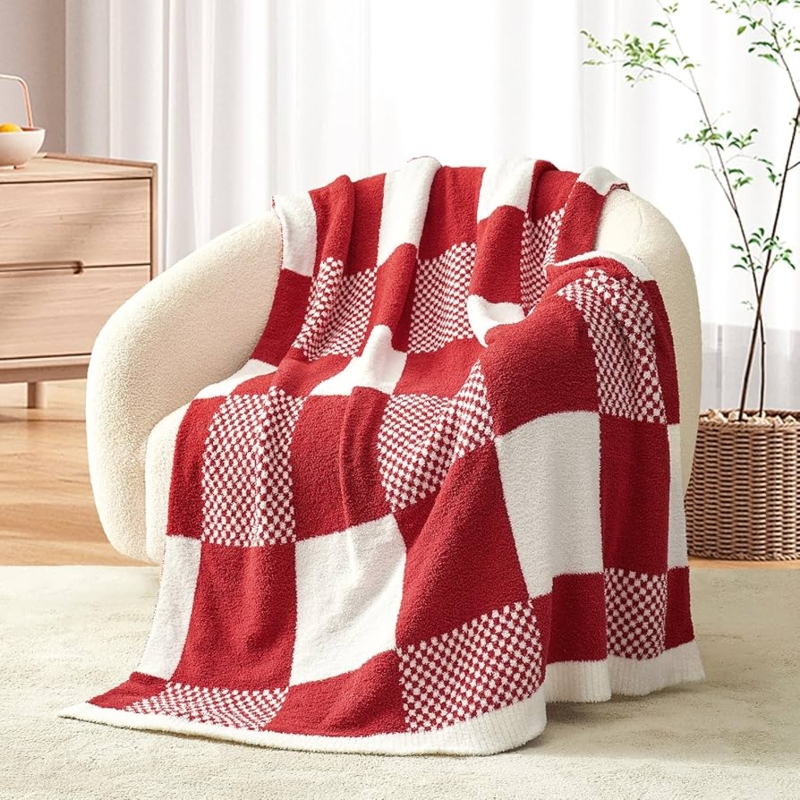 Red Checkered Throw Blanket, Buffalo Plaid, Fluffy Texture, Reversible