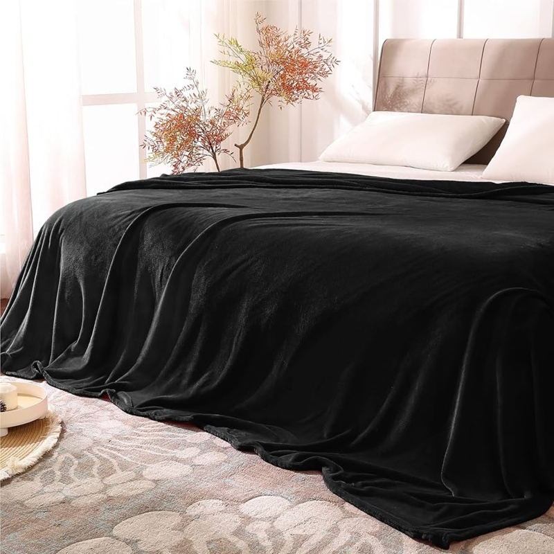 Ribbed Fleece Blanket, Black, Modern Minimalist Bedding