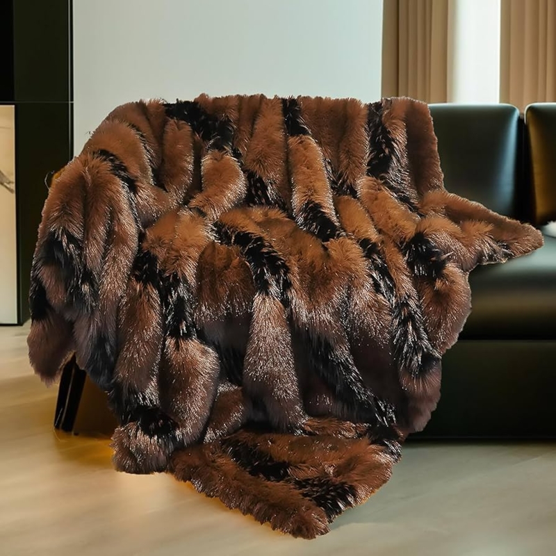 Rustic Variegated Brown Fox Fur Imitation Throw Blanket
