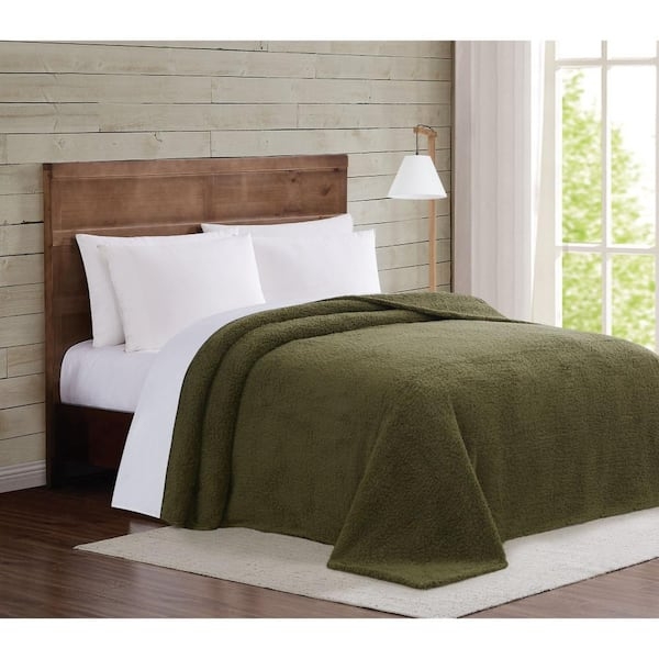 Sherpa Blanket, Olive Green, Marshmallow Texture